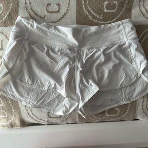 Lululemon hotty hot shorts